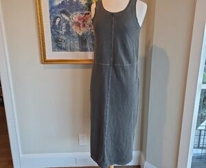 Caslon Gray Sleeveless Midi Dress